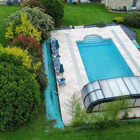 Domaine De Cantelou 3* Clécy