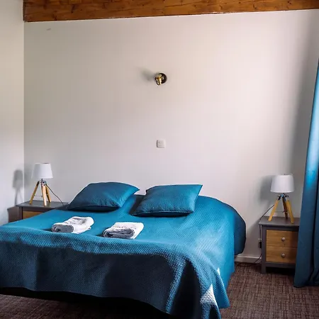 Domaine De Cantelou بيت ضيافة