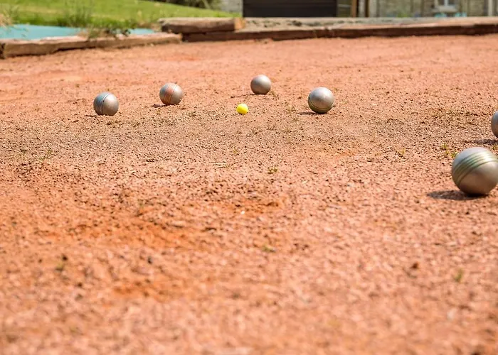 Domaine De Cantelou Clécy