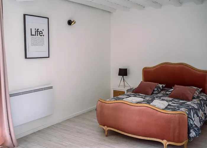 Affittacamere Domaine De Cantelou 3*