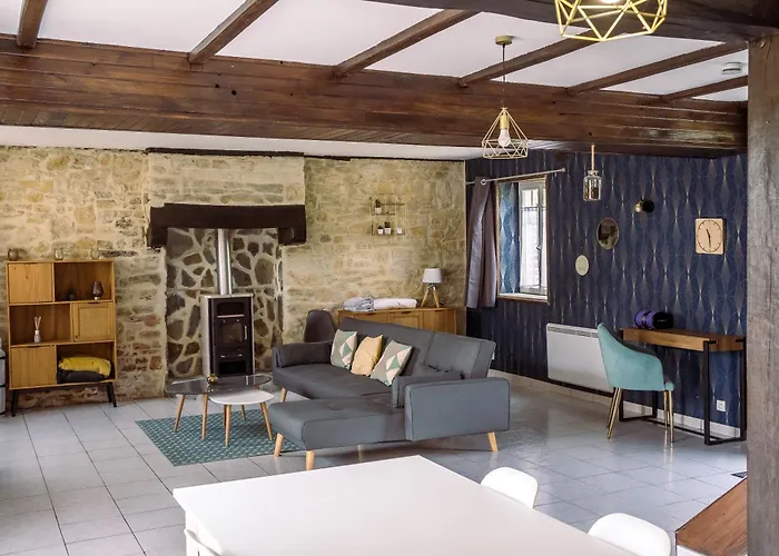 Gæstehus Domaine De Cantelou 3*