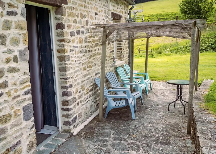 Domaine De Cantelou Clécy