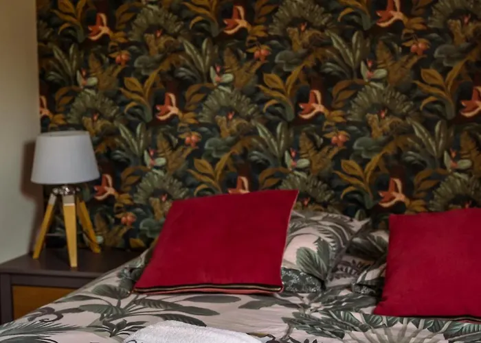 Domaine De Cantelou Clécy